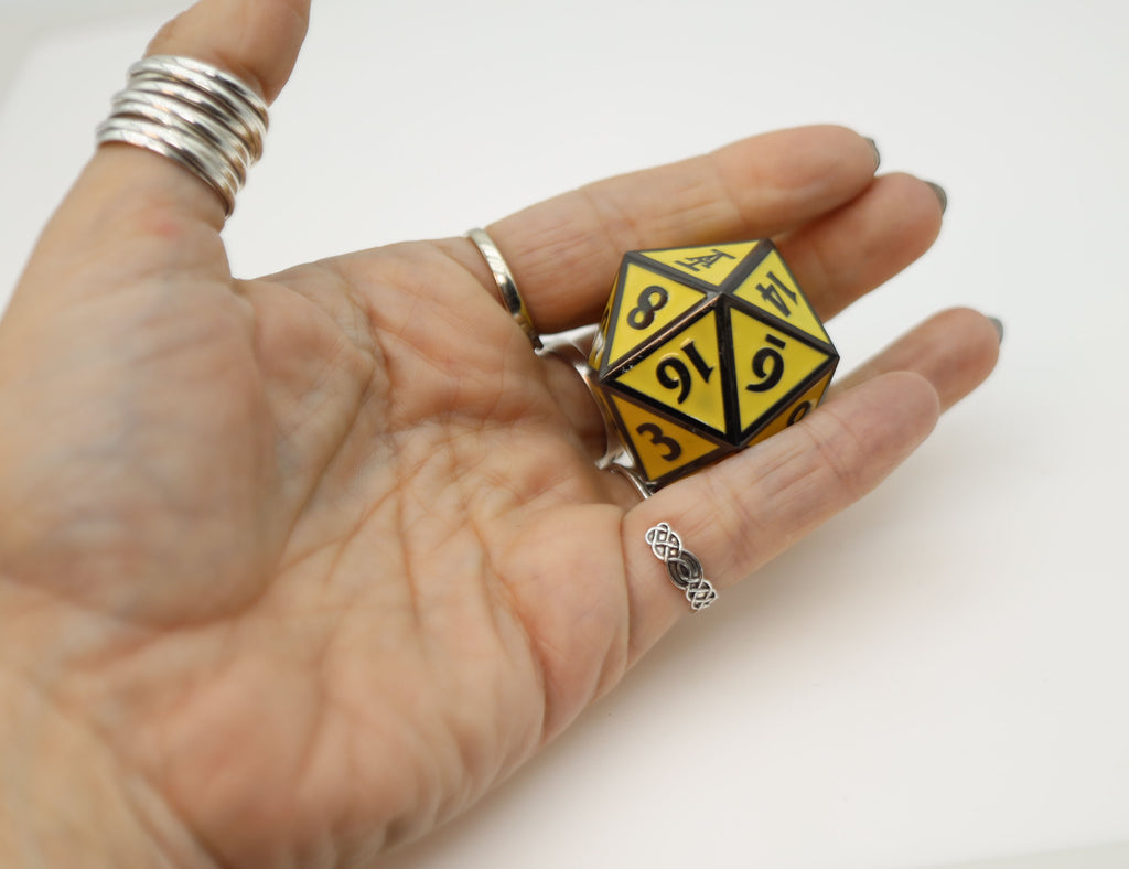 Acquisitions Inc 35mm Metal D20: Evelyn Metal Dice Foam Brain Games